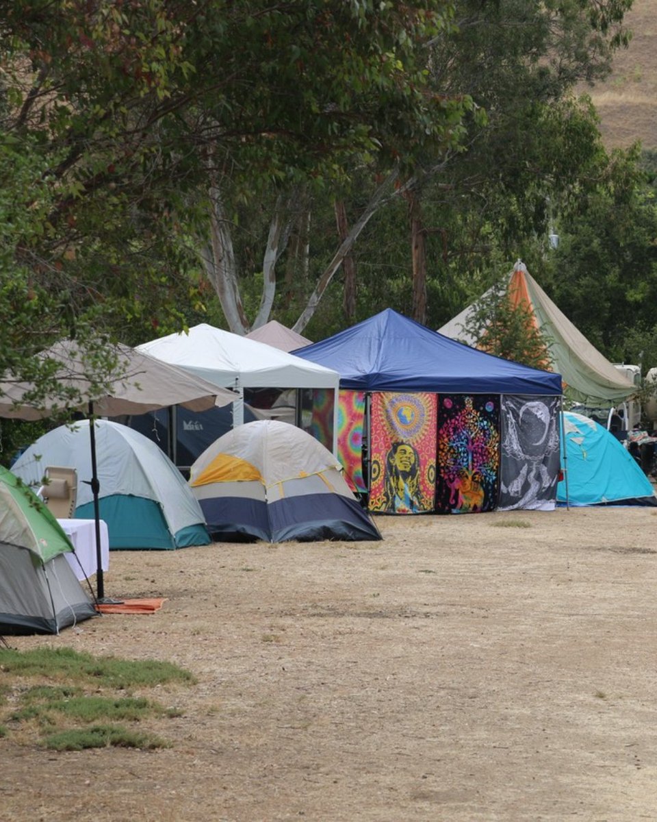 Immerse yourself in the ultimate festival experience with our on-site camping from June 23-25! 🏕️ Whether you're a tent lover or an RV fan - we've got a cozy corner for you. Let's camp out under the stars! 

Tickets available at liveoakfest.org. 
#LiveOakFest2023 #Campout