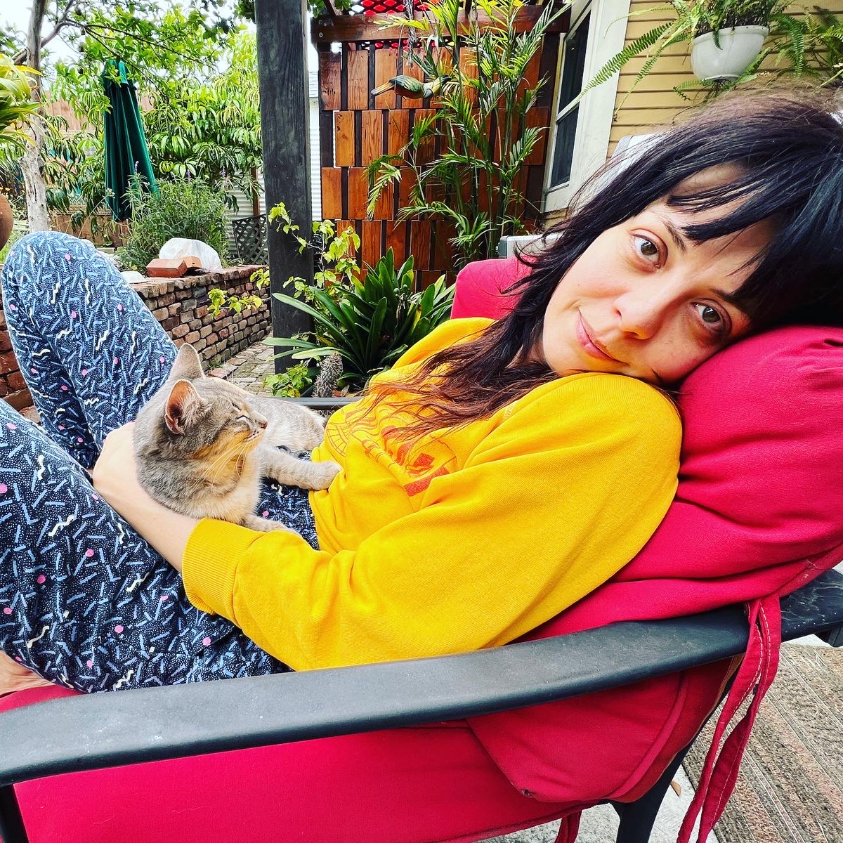 Good news! @HappySundaysLBC  just announced… playing a Julia, Julia &amp; a <a href="/SoftPalmsMusic/">Soft Palms Music</a> set. Plus Jolene the kitten arrived at the house!! 

Big thanks to everyone who has the vision ♥️ Onward and upward!!