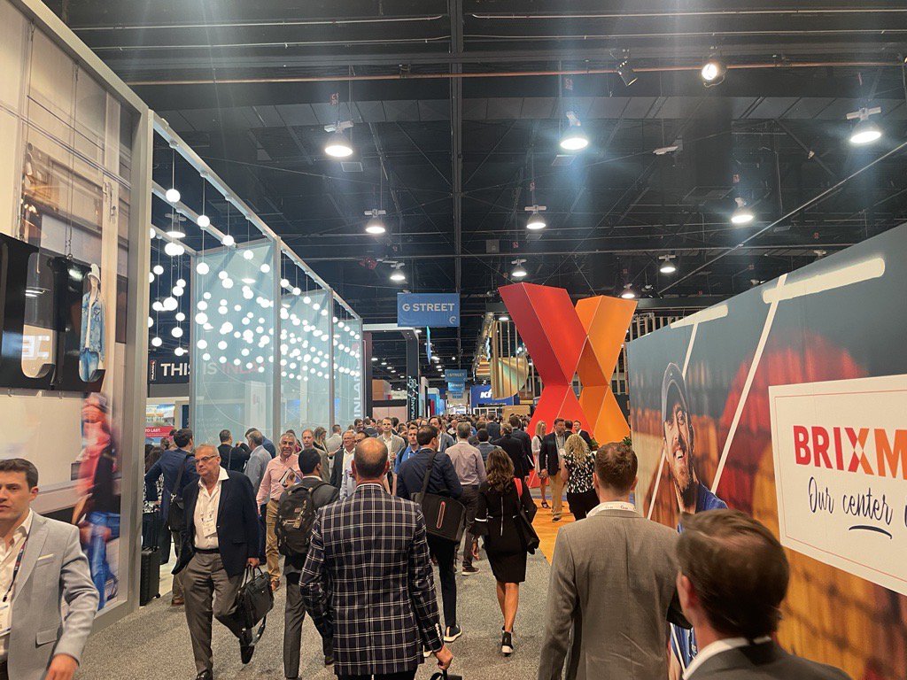 Zelus_USA's tweet photo. ZELUS had an excellent time at the #ICSCConvention in Las Vegas. It was an honor to connect with shopping center professionals from around the globe and dive into the future of #retail. We're always grateful for the opportunity to grow and learn in such a dynamic industry! #ICSC https://t.co/0qK95RgSUy