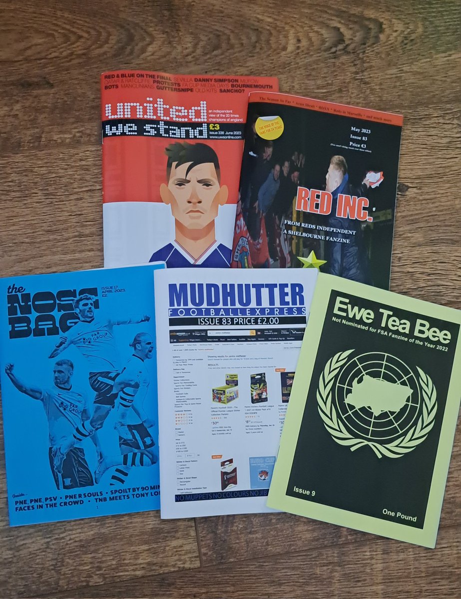 GIVEAWAY TIME. 
To win these great 'zines simply Like, RT and follow. 
Winner announced Sunday night. 

Zines courtesy of <a href="/UWSmag/">United We Stand</a> <a href="/RedsIndependent/">RedsIndependent</a> <a href="/tnbfanzine/">The Nose Bag fanzine (PNEFC)</a> <a href="/mudhutter/">Mudhutter</a> <a href="/eweteabee/">Ewe Tea Bee 🐑☕🐝</a>