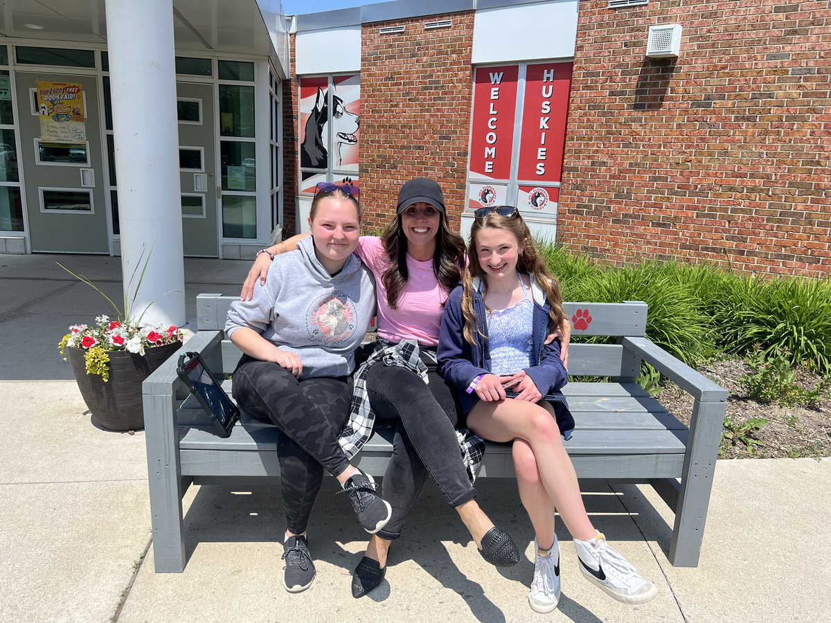 Shannon Dziwanowski (@sdziwanowski) on Twitter photo A huge TY to <a href="/spawlus/">Shari Pawlus, Ed.S.</a> for giving my Ss an opp to present their final Force and Motion project! They shared the importance of seatbelt safety with 5th gr <a href="/Hill_Huskies/">Hill Elementary School</a> and the science behind inertia. My Ss <a href="/LarsonMS/">Larson Middle School</a> set this up on their own to impact their community! ππ Bravo! A huge TY to <a href="/spawlus/">Shari Pawlus, Ed.S.</a> for giving my Ss an opp to present their final Force and Motion project! They shared the importance of seatbelt safety with 5th gr <a href="/Hill_Huskies/">Hill Elementary School</a> and the science behind inertia. My Ss <a href="/LarsonMS/">Larson Middle School</a> set this up on their own to impact their community! ππ Bravo!