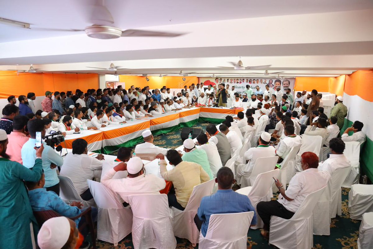 Shri @ShayarImran participated in the @tpccminority executive meeting held at Gandhi bhavan under the leadership of @sascongress