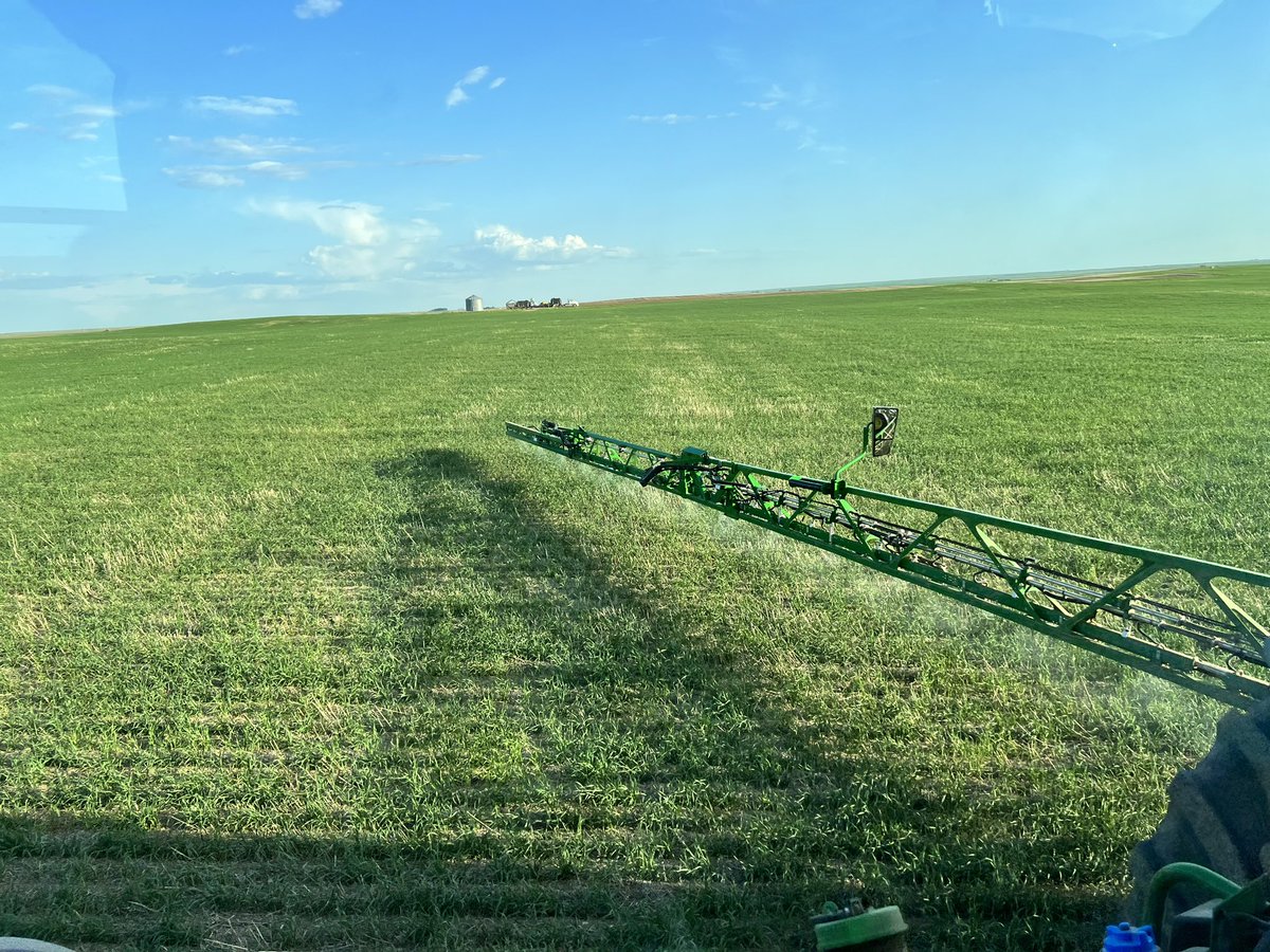 agnathanstamp's tweet photo. That’s a wrap for seeding 2023. Been steady spraying in-crop herbicides and keeping pivots going ! https://t.co/WilNcDYa4W