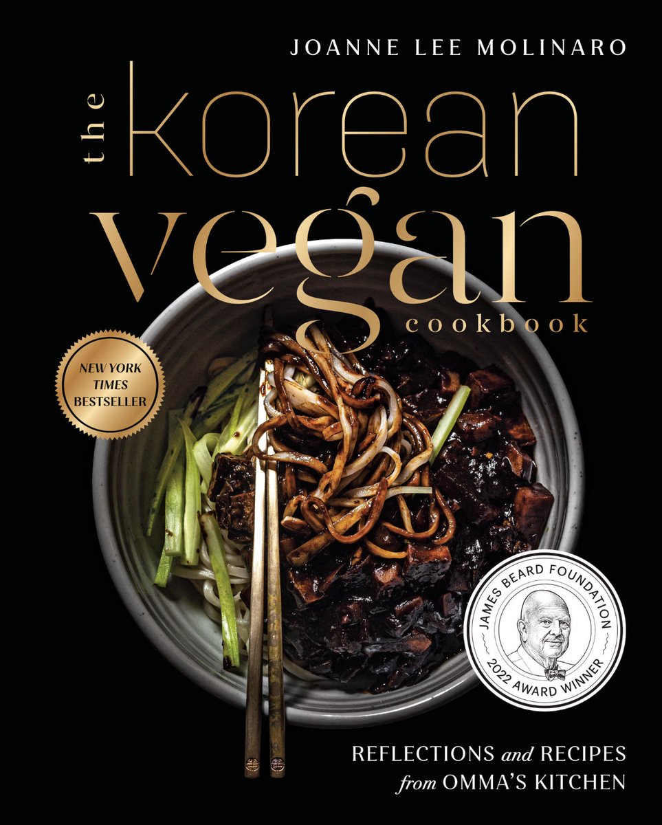 thekoreanvegan's tweet photo. This is not the first time this has happened, but this one REALLY annoys me. Unfortunately for "Rachael Issy," you can't cut and paste the two emblems that come with the original. @Avery_Books https://t.co/cWUXPWEnuH