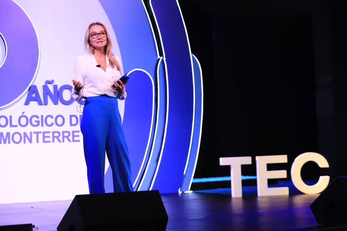TecdeMonterrey's tweet photo. "I was really concerned and getting a little bit depressed after a lifetime of watching things I love disappear, about what the future would be."
—Alexandra Cousteau, activist and filmmaker https://t.co/fuLgT1q4IY