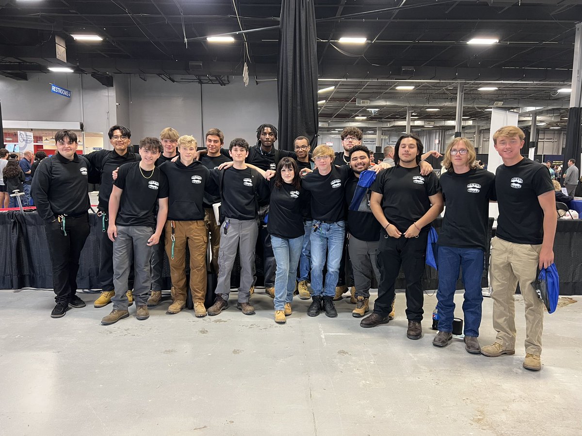 NJ Construction Industry Career Day with HVAC/R students. So great to meet so many vendors that are supportive of CTE! <a href="/cford/">Dr. Charles R. Ford</a> <a href="/MsKHarmon/">Kelly Height</a> <a href="/tomevancho/">Tom Evancho</a>