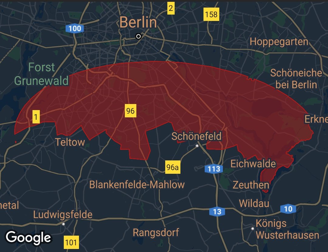defaulttopublic's tweet photo. Gut dass die Rauchwolke an der Stadtgrenze anhält #Berlin #Neukölln #brand #nina #ninaapp https://t.co/BmXxkq8sLa