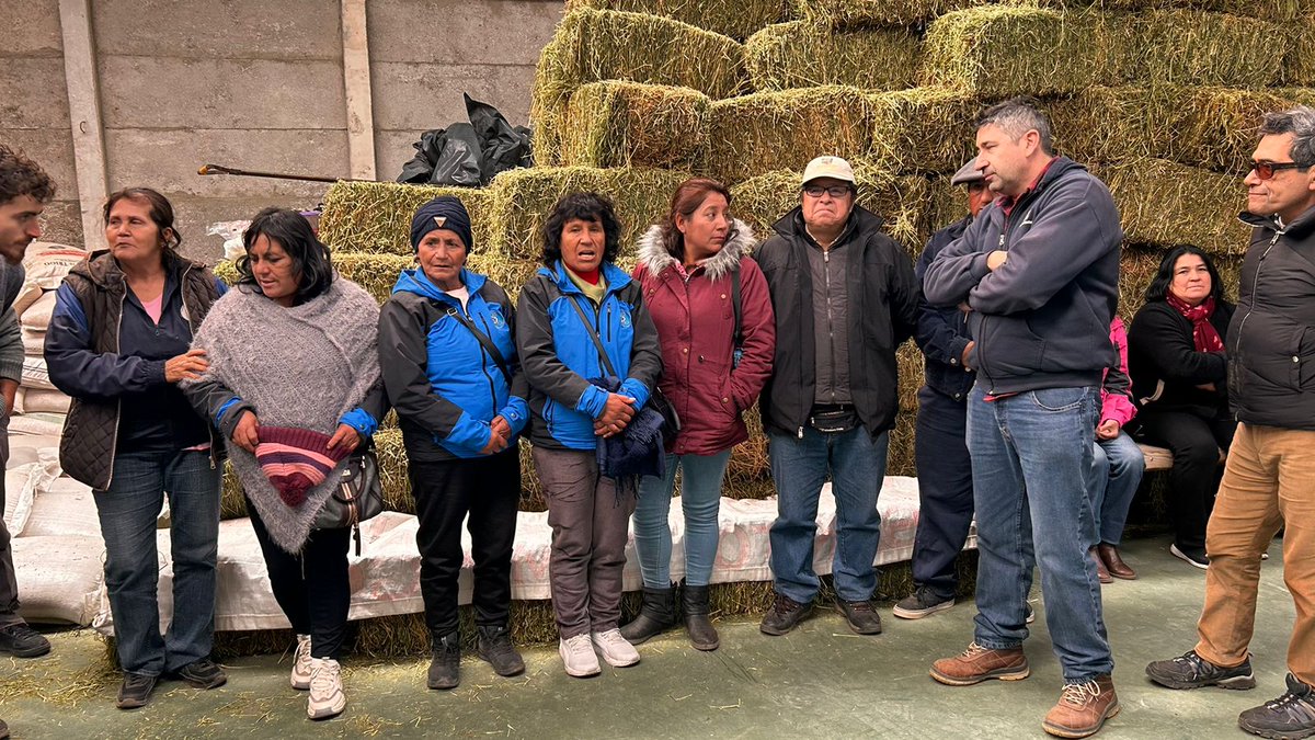 Hoy en #SantoDomingo, inauguración el Galpón de la Asociación Nueva Esperanza, adquirido a través de un proyecto #PRODECCA que acompañamos desde la subsecretaría de Producción. Orgullosos de esta organización encabezada por una #MujerRural (Marta Claleo).

@AmaliaSapag @FLR_NQN