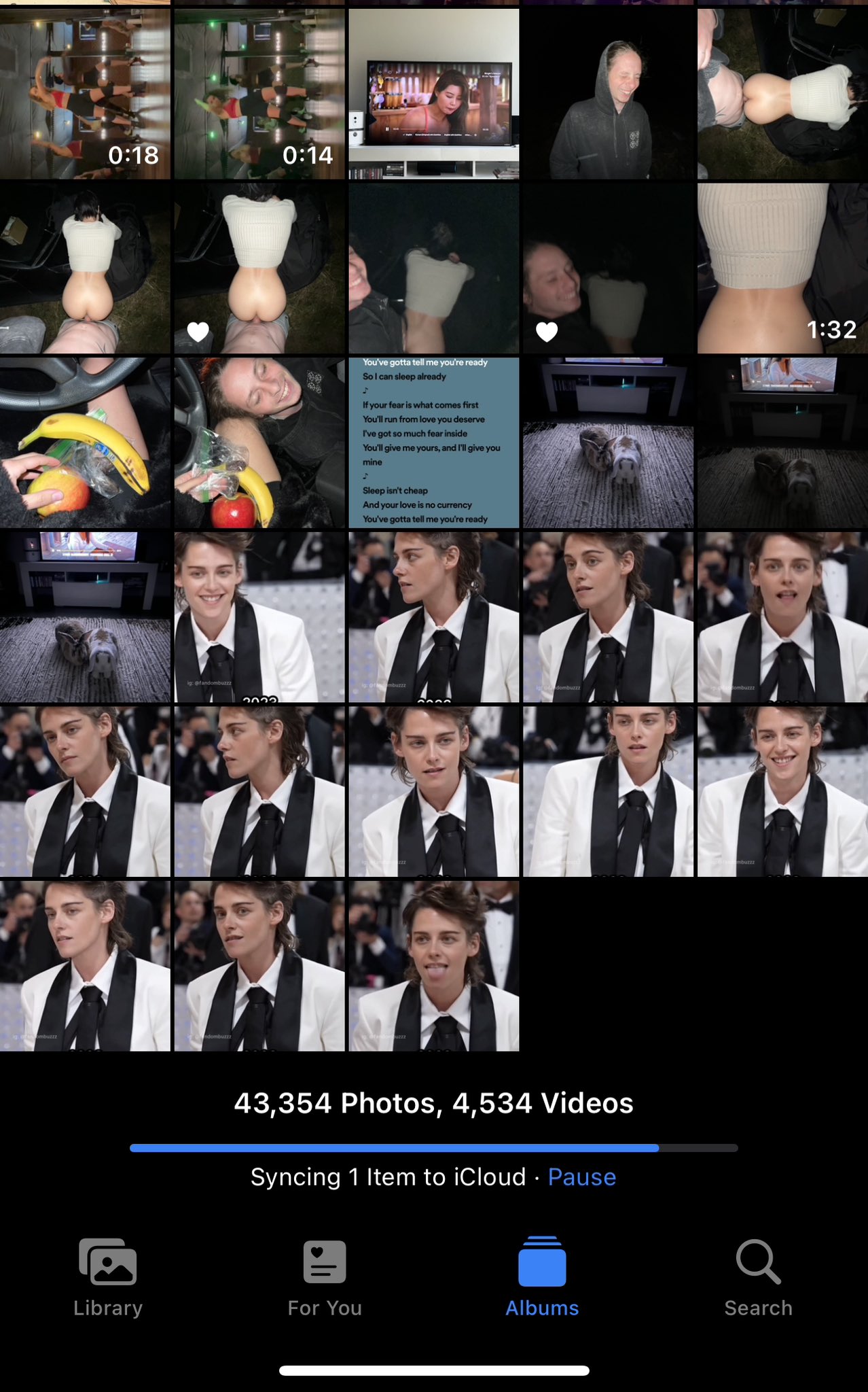 𝔤𝔢𝔪𝔪𝔞 on X: my camera roll is simply porn, lyrics, bunnies, and  kristin stewart t.coQbKUMFeMn1  X
