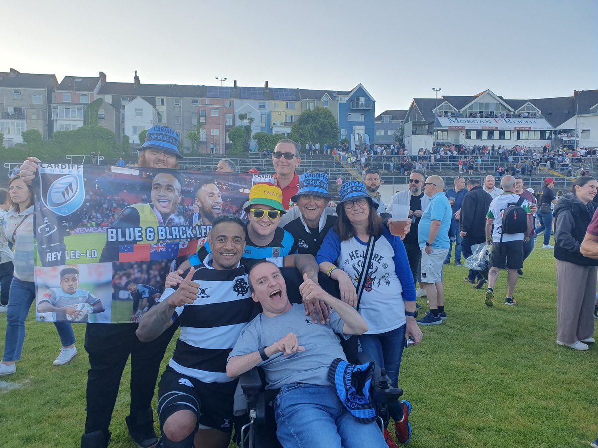Simon Harrington (@simonharringto9) on Twitter photo 