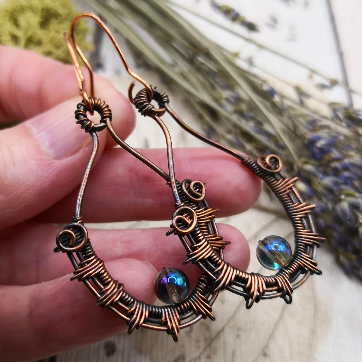 Just had to share these, I'm so happy how they turned out. I'll be listing them for sale very soon.

#copperjewelry #wirewrapping #wireart #dangleearrings #earringswag #earringoftheday #gemstonejewellery #auraquartz #thetwistedkitty #etsyseller #jewelleryartist #bhselling