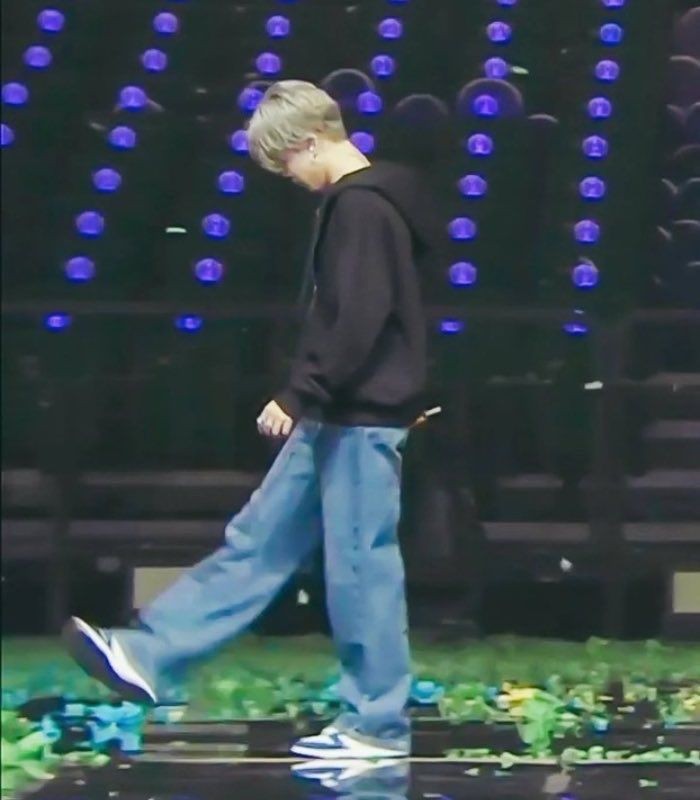taeskyblue's tweet photo. momentos em que jimin é muito pititico e que são necessários de se ver; a thread https://t.co/i8kzyWUSFr