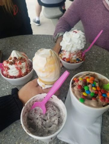 TwistyConeFL's tweet photo. Life is short, eat the ice cream! Come see us at Twisty Cone. https://t.co/3eQPzQnABh