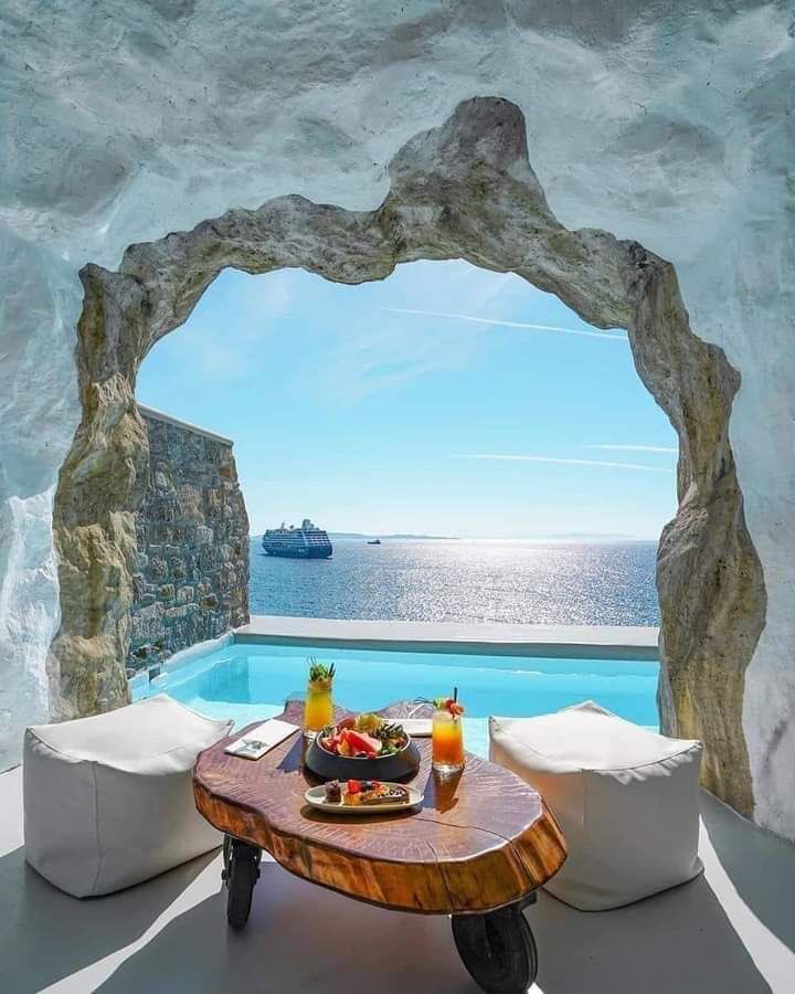 Greece 🇬🇷