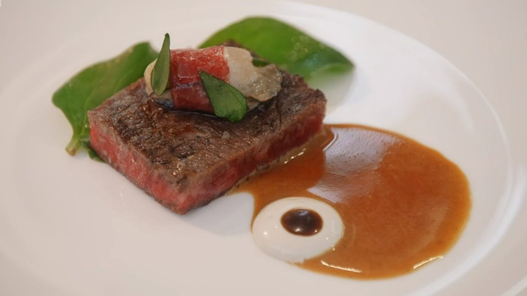 everything about this plate of food unnerves me - the perfectly square steak, the evil eye, the oyster wearing a raw beef belt, DID I MENTION THE EYE? #MasterChefUK #MasterChef