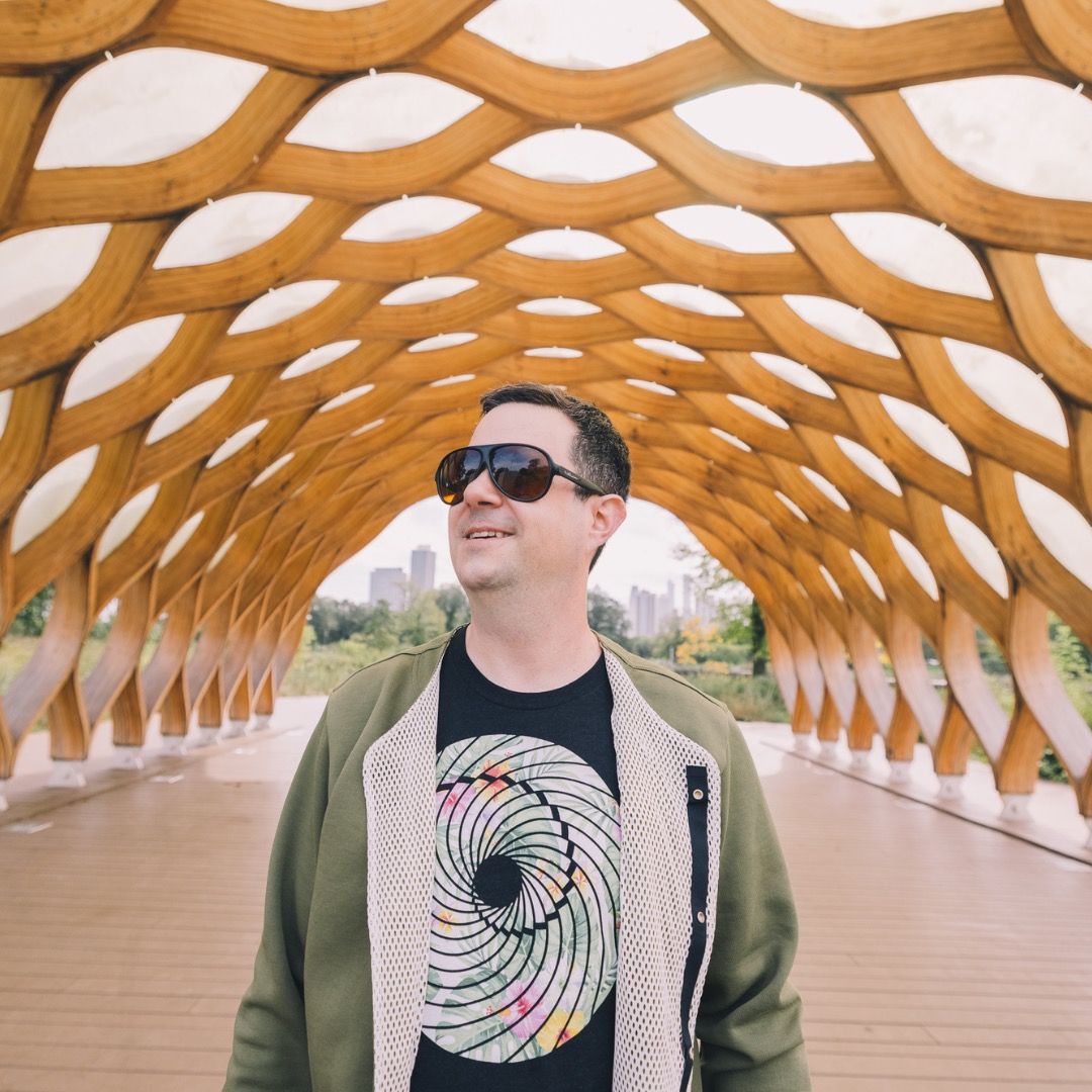 ClubVinyl's tweet photo. JUST ANNOUNCED! 

Day parties just got a little sweeter with @ChristianMartin  joining us on the roof June 17th! 

Grab your sunblock, shades, and tickets and we'll see you overlooking the Denver Skyline real soon 🎶❤️

https://t.co/7ToANosDB6 https://t.co/Kpxva5vAjW