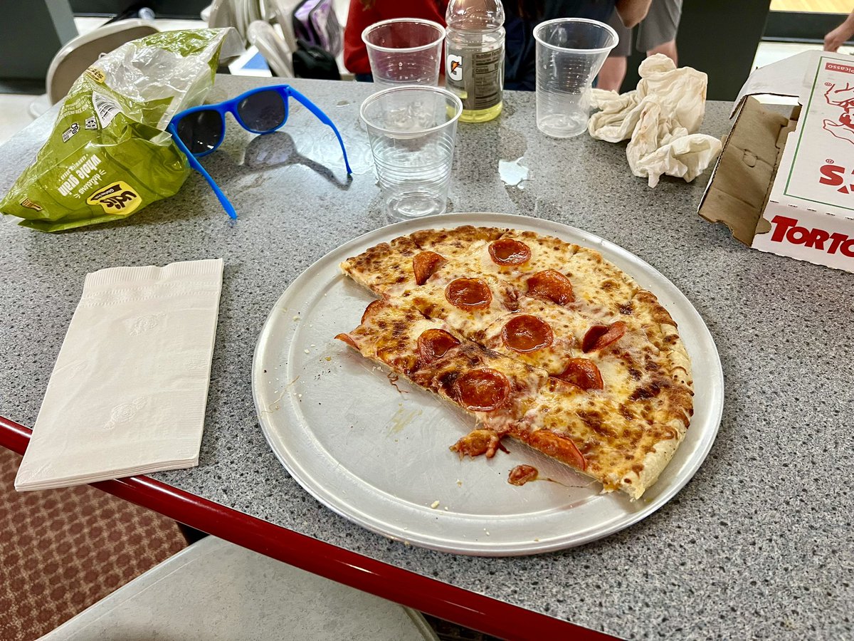 In all the years, our patrol bowling pizza party has never produced this! “We’re just not hungry!” 😳😳<a href="/WindsorWildcats/">WindsorWildcats</a>