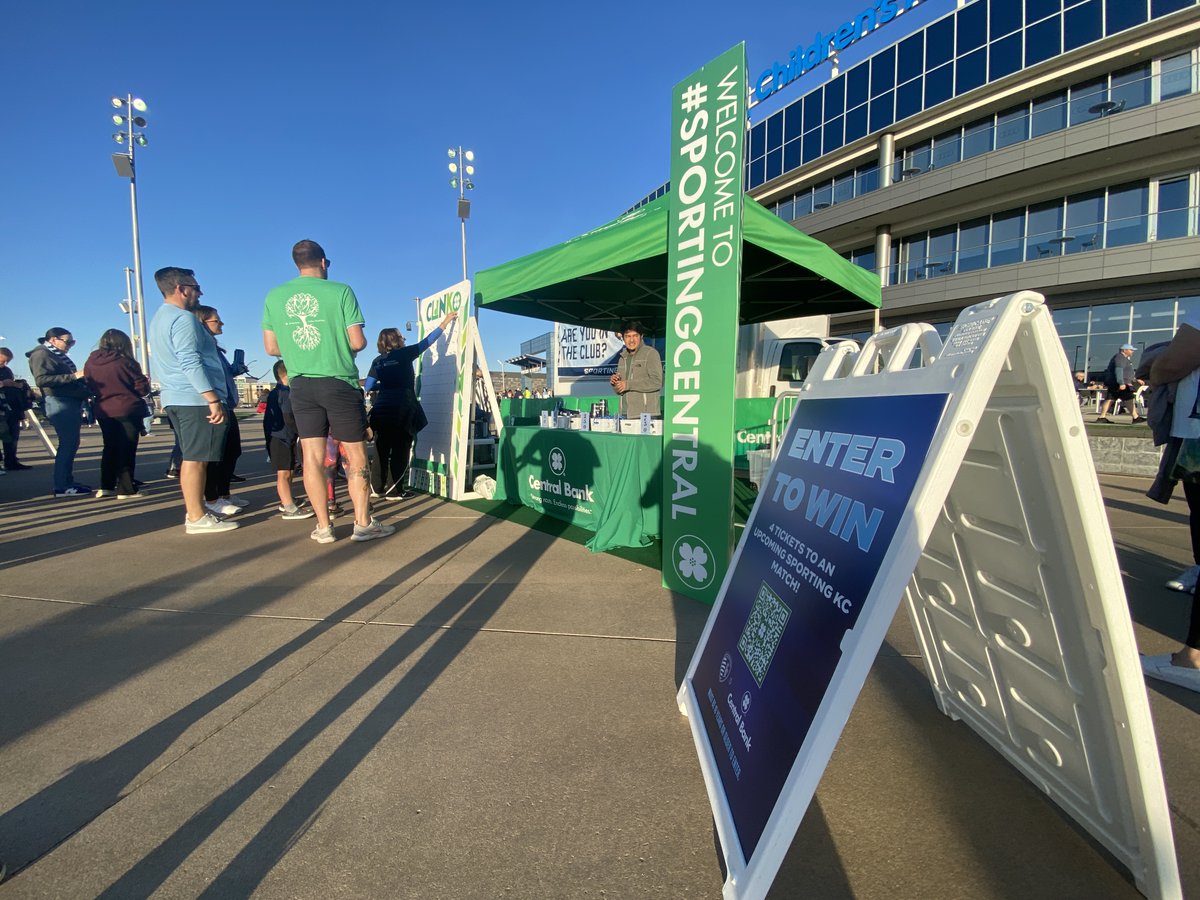 CentralBankMW's tweet photo. We will be out at Sporting Central
tonight to cheer on @sportingkc tonight! ⚽️

Before you head into the match, stop by to see our
friendly team to play a game!

#StrongRoots #CommunityBankingPartner #SKC https://t.co/3fggzl9mdf