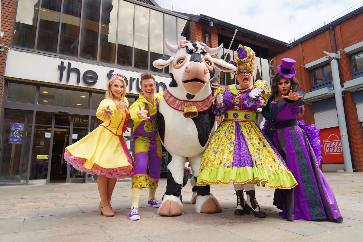 Barrow Panto tweet media