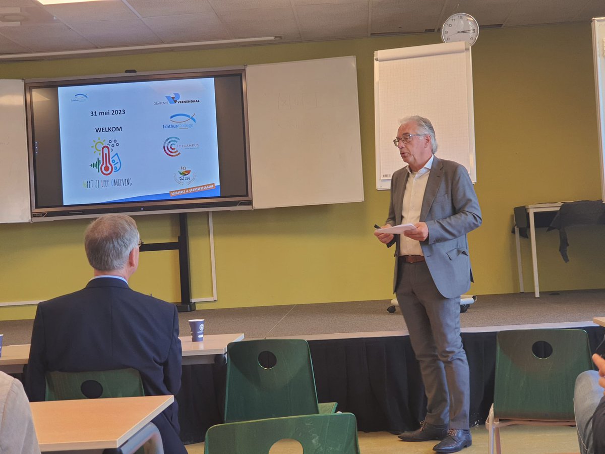 Vanmiddag voor <a href="/ICTValley/">ICTValley</a> / <a href="/ICT_Campus/">ICT Campus</a> op het <a href="/IchthusCollege/">Ichthus College</a> voor presentatie van het project ‘Meet je leefomgeving’ | Supergaaf om aan te hebben meegewerkt!