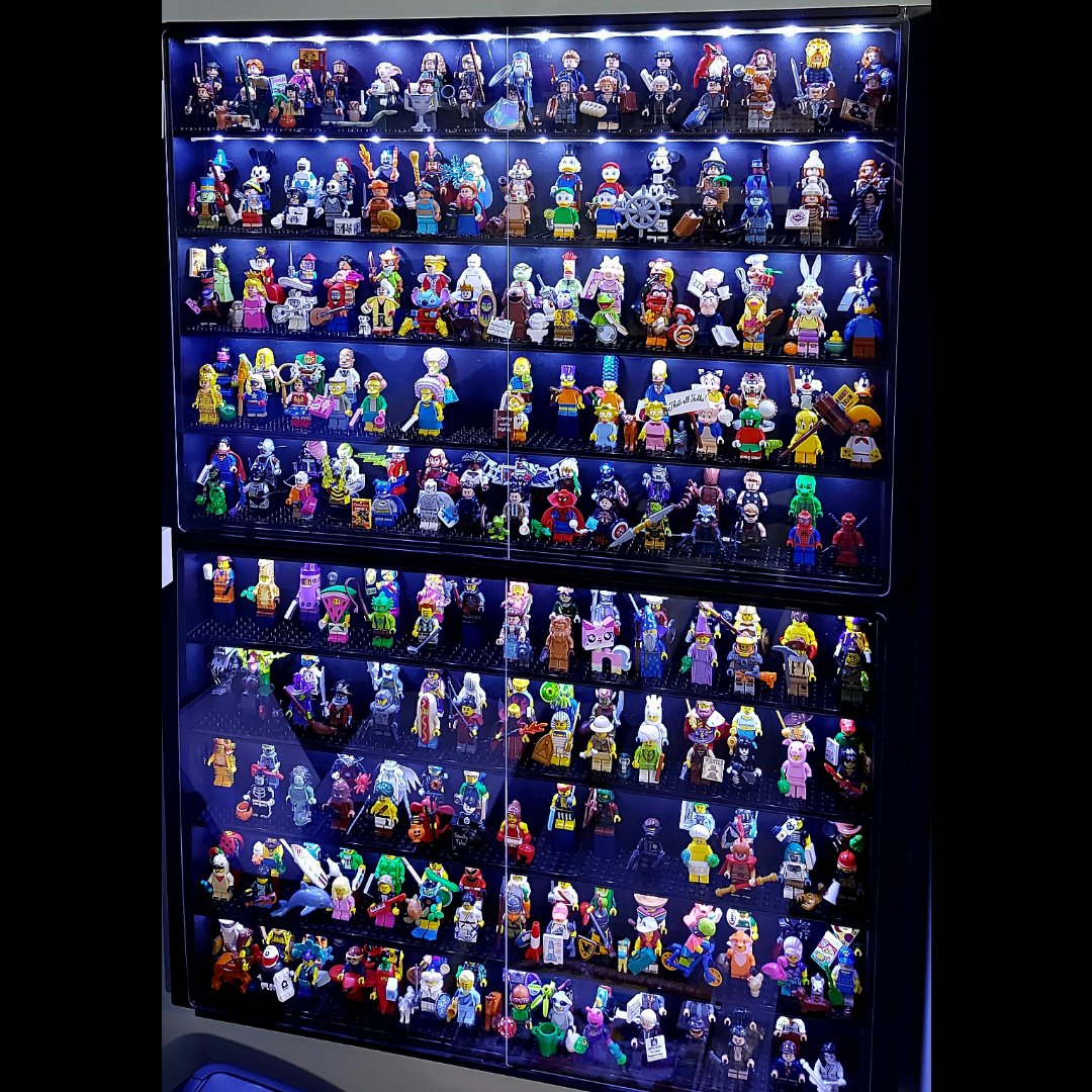 Loving these minifigure display cases from Smyths.

#LEGO #afolchris #legominifigures #afol #afols #legophotography #legofan #minifigures #legophoto #legomoc #legomania #legolife