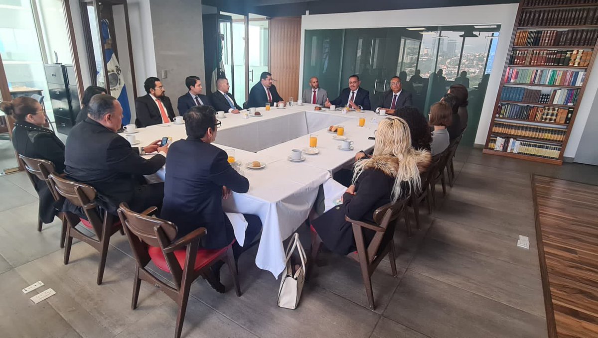 Gracias a la Comisión de Ciencias Forenses del INCAM, por permitirme hablar sobre: “el desahogo de  la prueba pericial contable en el juicio oral”.