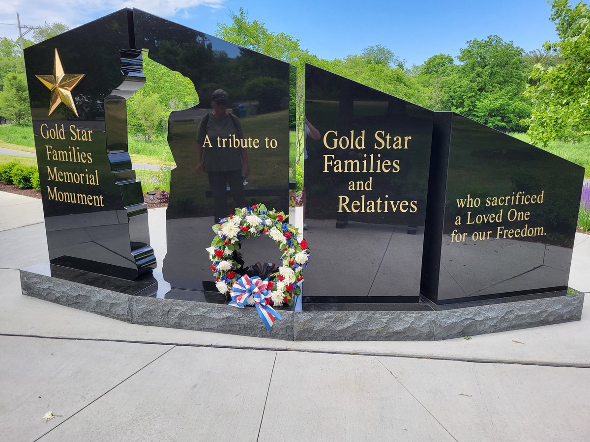 Gold Star Families unveiled monument in Veteran's Park last week. #goldstarfamily #naperville