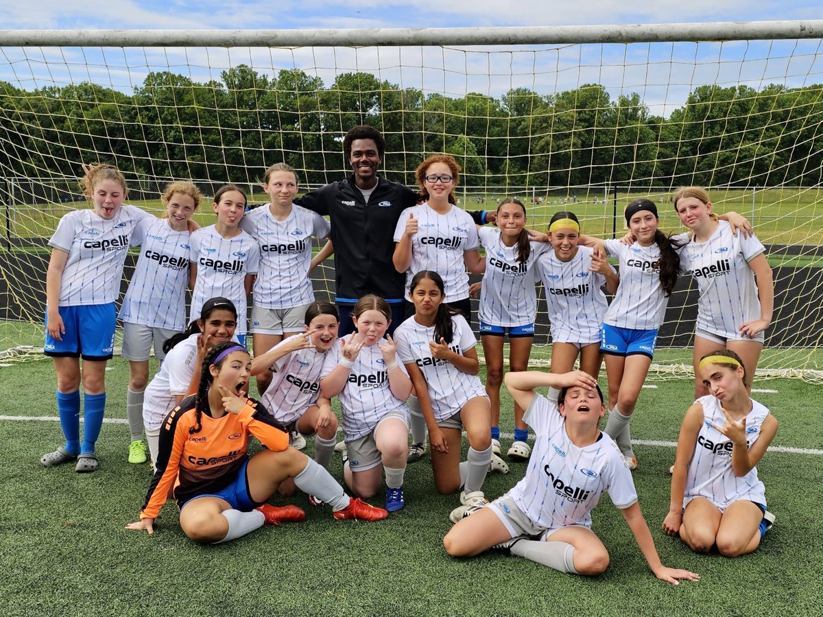 mrmsoccer's tweet image. We’re so proud of our MRM 10G Black for competing hard at the Columbia Invitational Tournament this past weekend. Keep training hard and having fun! 💪💙👏

#mocomd #mdsoccer #ruid #rushsoccer #soccer #soccerfamily #soccertryouts #dmvsoccer #youthsoccer