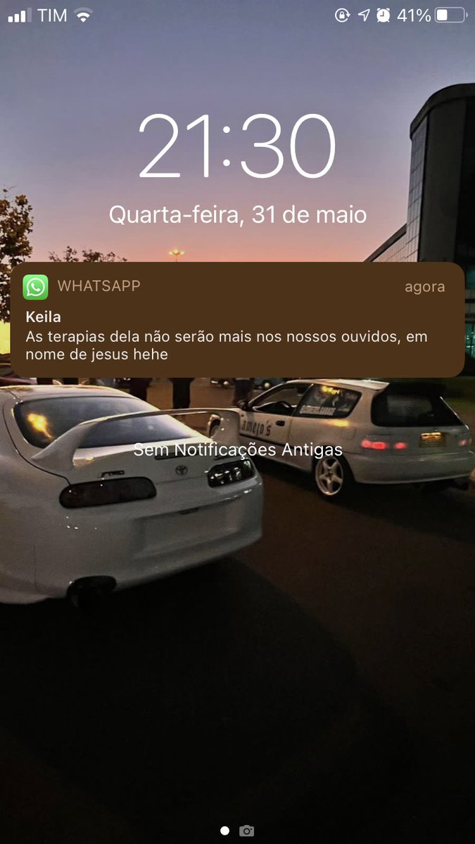 Renata600rr's tweet photo. Kkkk a irmã da minha sogra é minha melhor amiga e eu posso provar 🤣 https://t.co/hzByY6NVX7