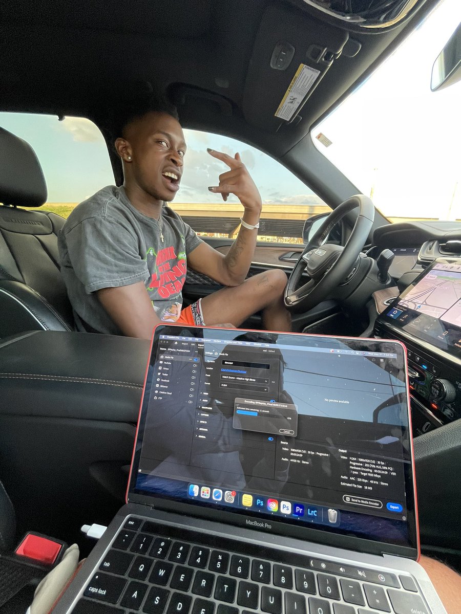 nickwenger5's tweet image. the man of the hour🫢 @MrDevoBuckets