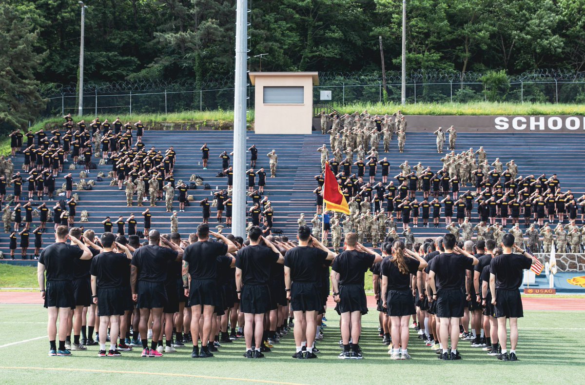 USForcesKorea's tweet photo. This week, we salute our KATUSAs during #KATUSAFriendshipWeek 

#같이갑시다 | 🇰🇷#ROKUSAlliance 🇺🇸 | #WeGoTogether
@USAGYongsan @EighthArmyKorea @2INFDIV https://t.co/4HN7QSdCAj