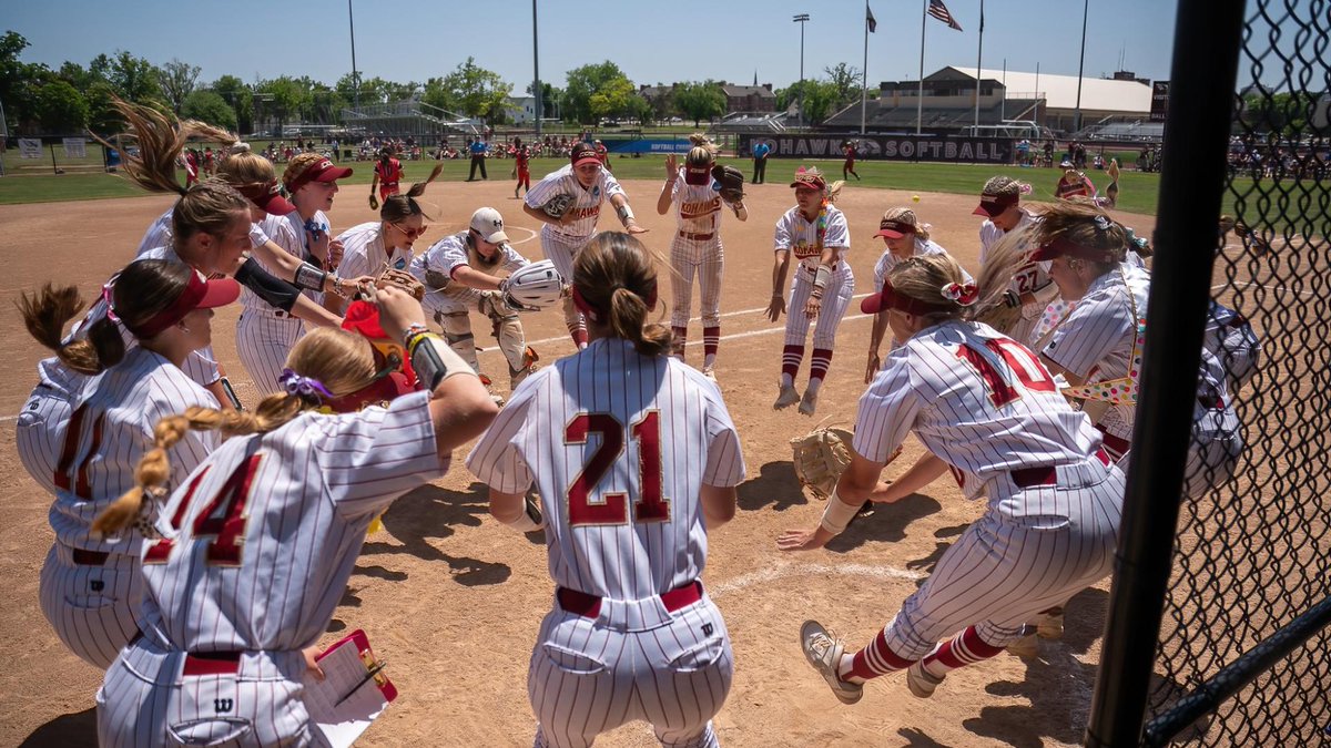 Softball Set for DIII NCAA Championships.

<a href="/CoeSoftball/">Coe College Softball</a> <a href="/NCAADIII/">NCAA Division III</a> 
📰bit.ly/3N3JnSW

#KohawkNation #D3SB