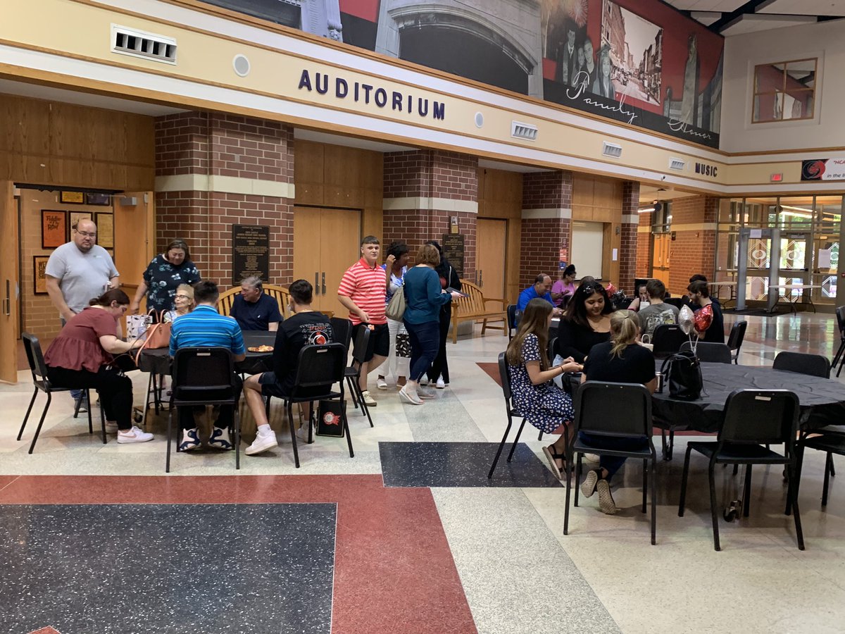Rich Litrenta (@newcastlesrhs) on Twitter photo Congrats to Ms. Bauder, NC’s Digital Journalism students, and their families for a great banquet last night! Special thanks to guest speaker <a href="/MariaCadeTV/">Maria Cade</a>! #ncproud Congrats to Ms. Bauder, NC’s Digital Journalism students, and their families for a great banquet last night! Special thanks to guest speaker <a href="/MariaCadeTV/">Maria Cade</a>! #ncproud