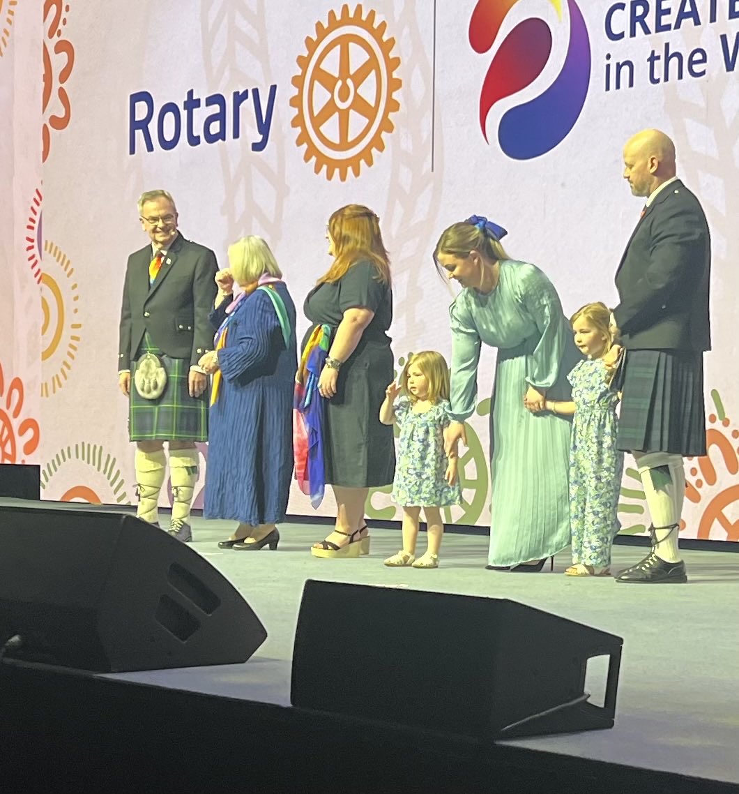 At the closing session President Elect Gordon’s family being introduced. Those little grand kids took the cake!Gordon delivered a stirring address.No question his leadership will leave lasting impression.