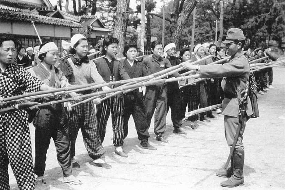 To defend Home Islands, Japanese government has created the Patriotic Citizens Fighting Corps, conscripting all men aged 15-60 &amp; all women aged 17-40: 28 million people, to act as a last-ditch reserve to oppose Allied invasion.