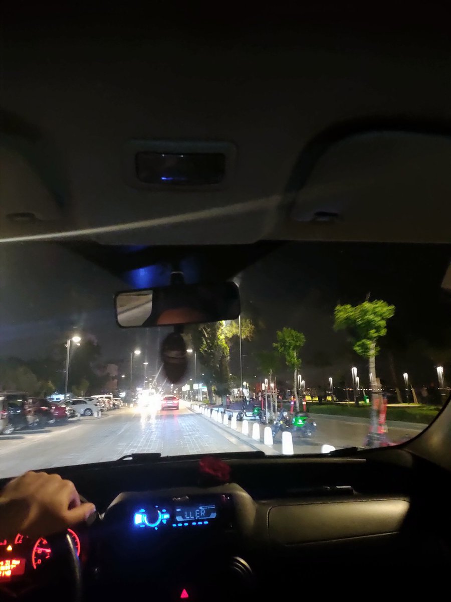 neslihanurr's tweet photo. Arka fonda o şarkı, sevdiğin arkadaşların ve mis gibi hava Antalya yolu.. https://t.co/comFYBO13E