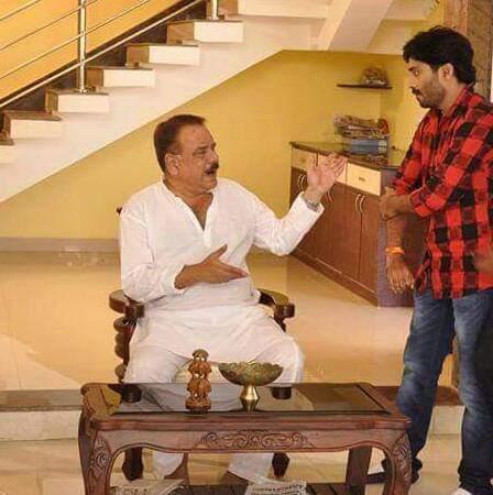 actor_rajveer's tweet photo. Shooting time https://t.co/awkQnbkkIX