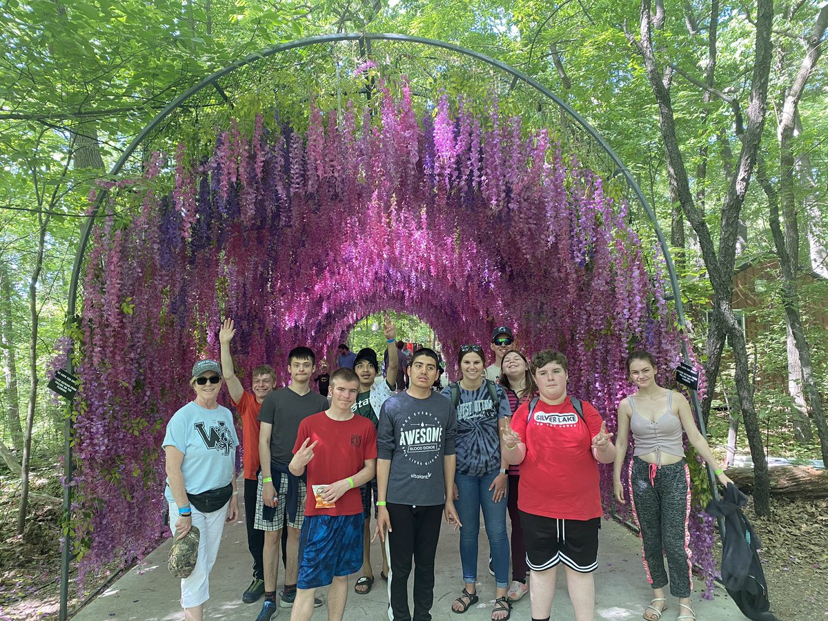 Fun at the Zoo! 🦁🐅🐻#gowo