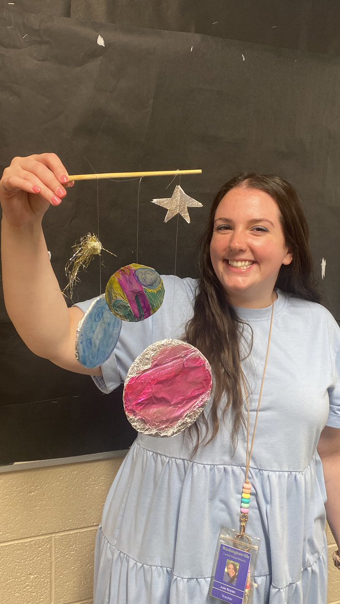 MrsDsLibrary tweet media