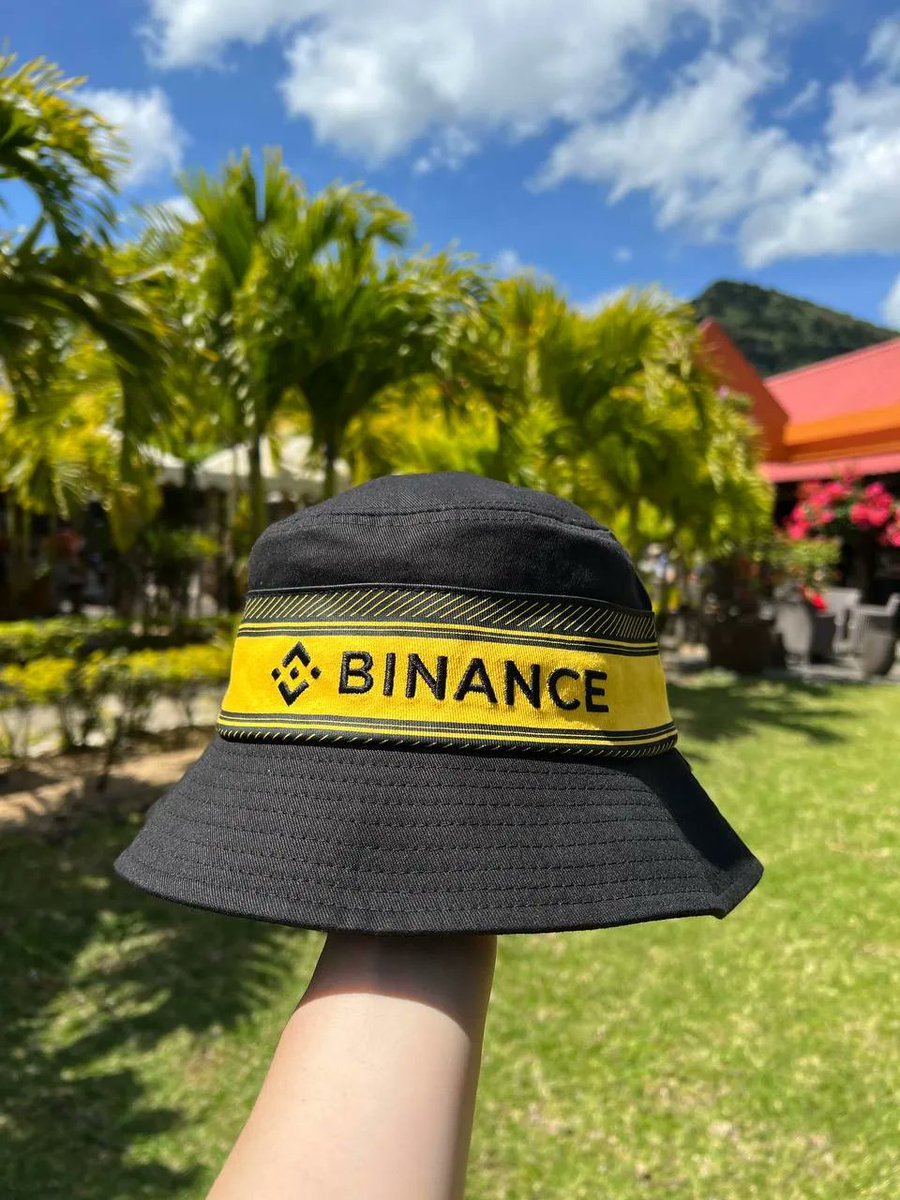 The #Binance bucket hat.

That's it, that's the tweet.