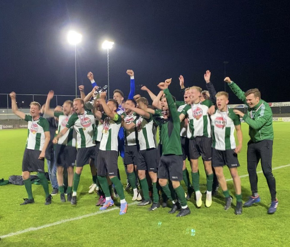 <a href="/vvwinsum2/">VV Winsum 2</a> heeft via een spannende penaltyserie de bekerfinale gewonnen van <a href="/vvstaphorst/">vv Staphorst</a> 2! Gefeliciteerd boys!