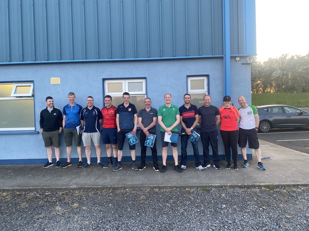 Smiles all around!! 

Congratulations to all coaches who completed their Intro To Gaelic Games course tonight in Ballinacree with <a href="/IanMaloneGPO/">IanMaloneGPO</a>

Coaches from <a href="/Stbrigids_gfc/">St. Brigids GFC</a> <a href="/BallinloughGaa/">Ballinlough GFC</a> &amp; <a href="/OldcastleGFC/">Oldcastle GFC</a>  were in attendance 

#bettercoachesbetterplayers 

<a href="/MeathGAA/">Meath GAA</a> <a href="/gaaleinster/">Leinster GAA</a>