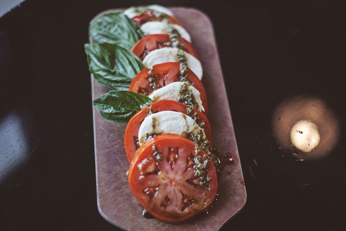 Oh Caprese Salad - GF VEG, we'll be dreaming of you tonight #wewantmore #getinmybelly