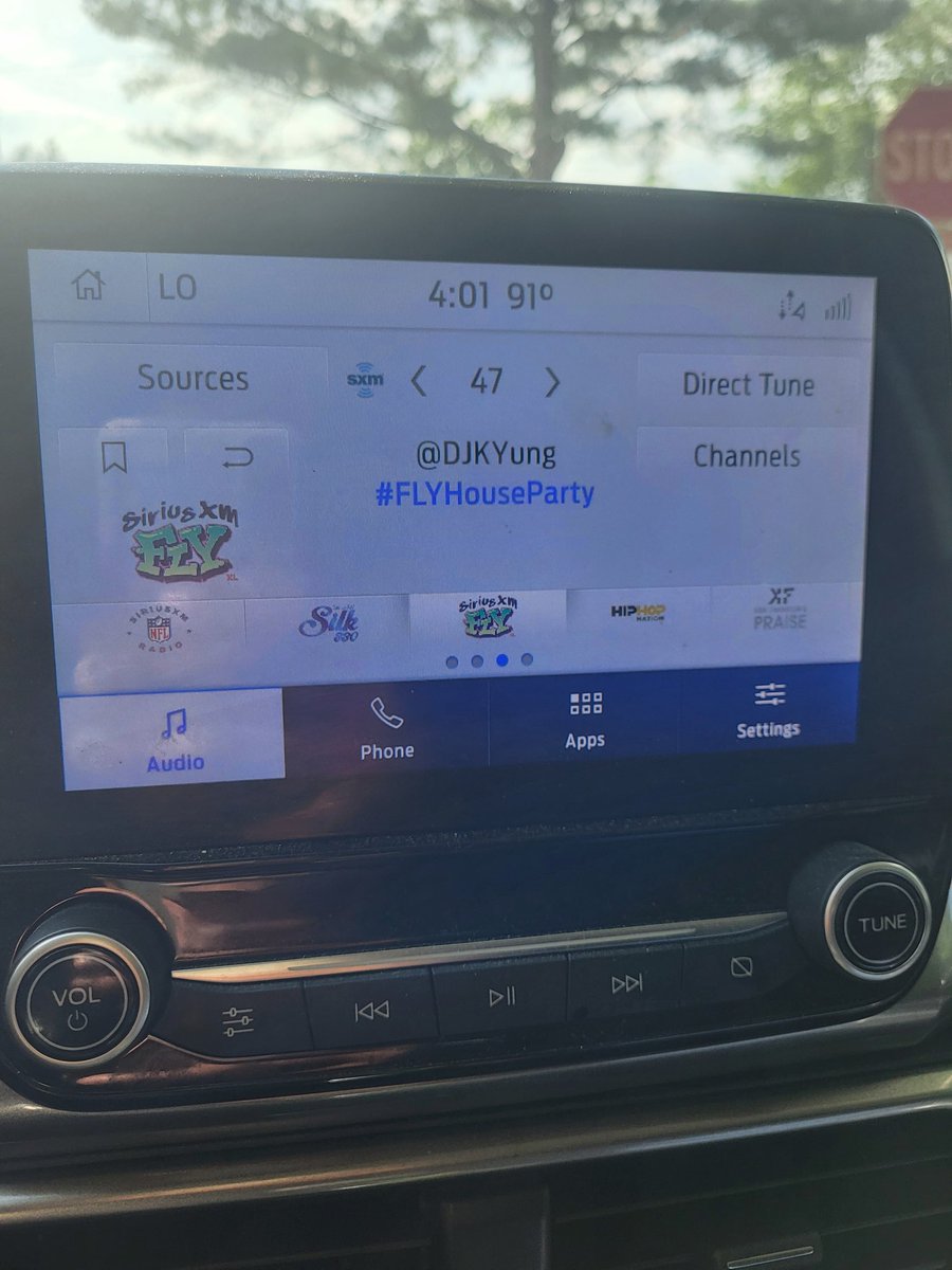 bigman300's tweet photo. @djkyung #FLYHouseParty time to party https://t.co/1Zrxska2YK