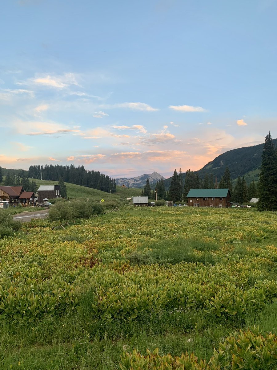 JanelleBohey's tweet photo. Heading off to @RMBLGothic in a few weeks and looking forward to a great field season! Here are some pictures of the townsite at sunset from last last year’s field season! https://t.co/gP3um79HIs