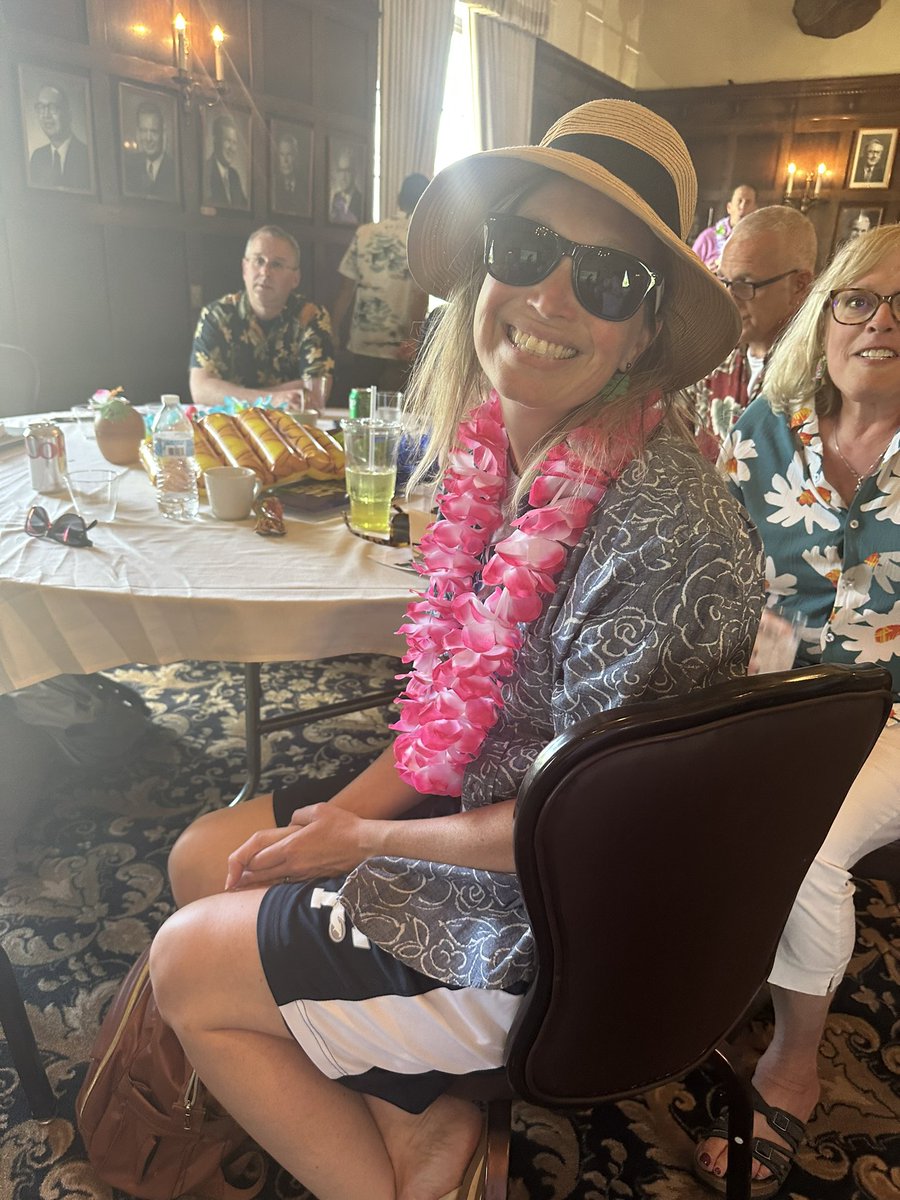 Collette Hauge tweet media