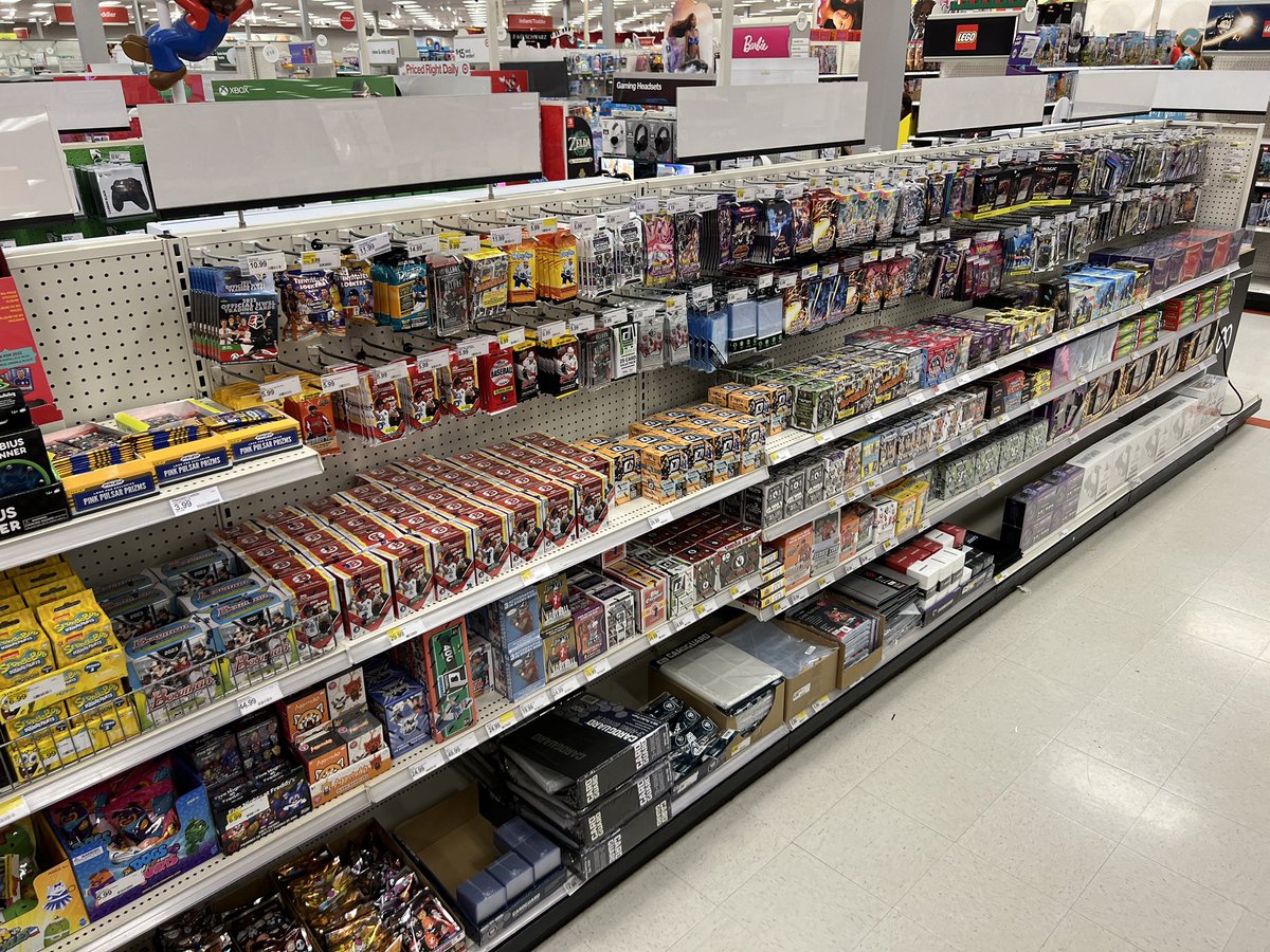 The Collectibles Guru tweet media