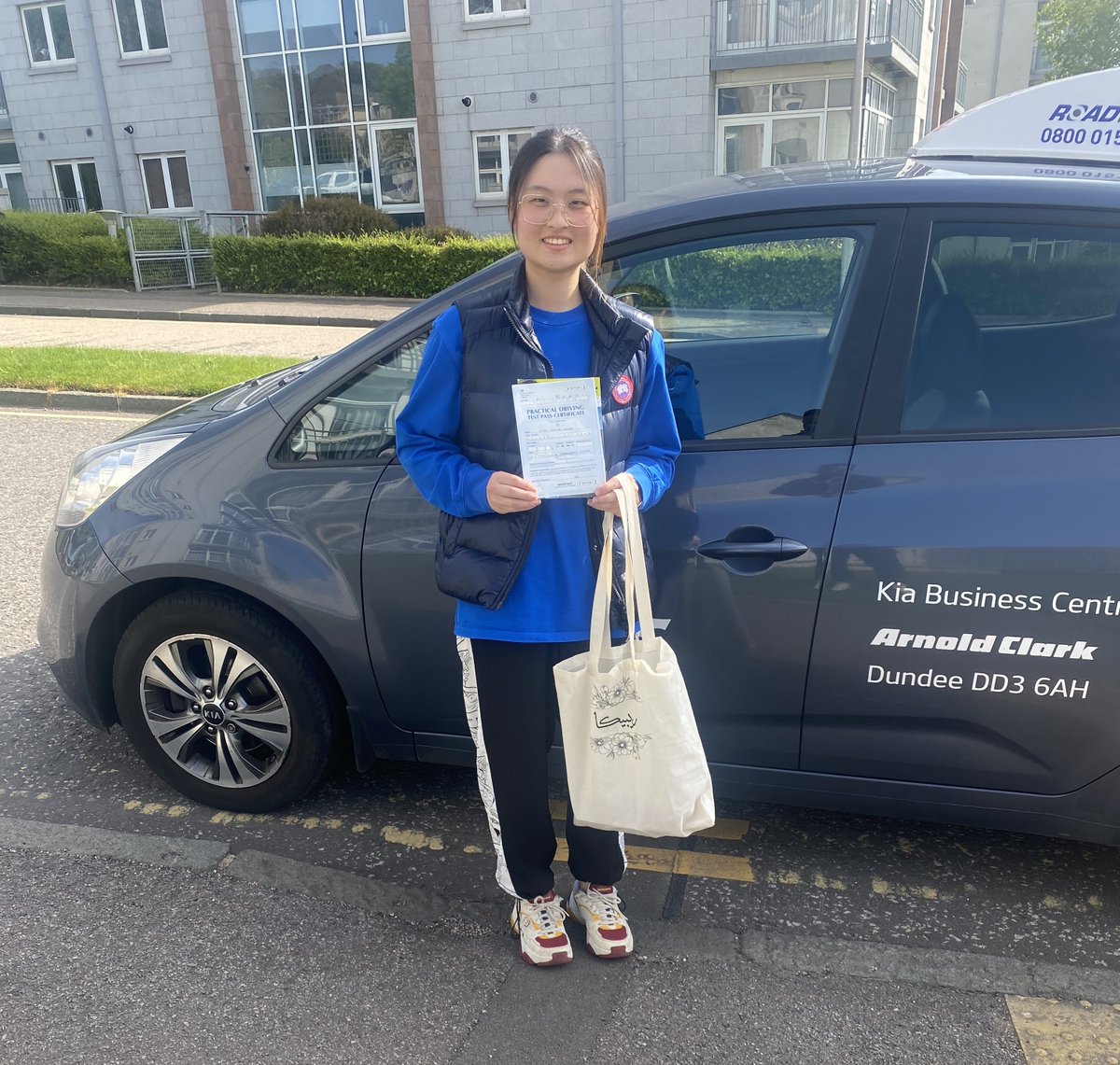 Congratulations Rebecca on your driving test and drive safely.  From Instructor Gerald and all the team at Roadwise!

👉Get in Touch!
☎️08000 151 642
✉️info@roadwisedrivertraining.co.uk
#passwithRoadwise #learntodrive