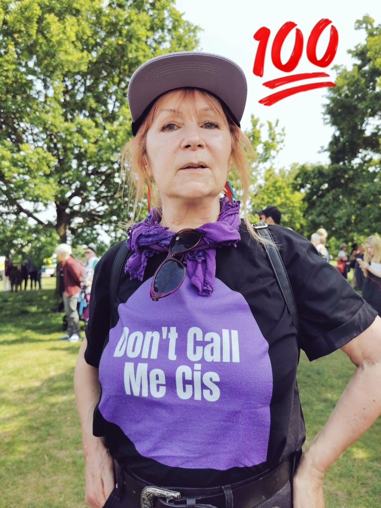 It had to be worn. 
#dontcallmecis #TERF #cisoff #genderwars #TransWomenAreConMen