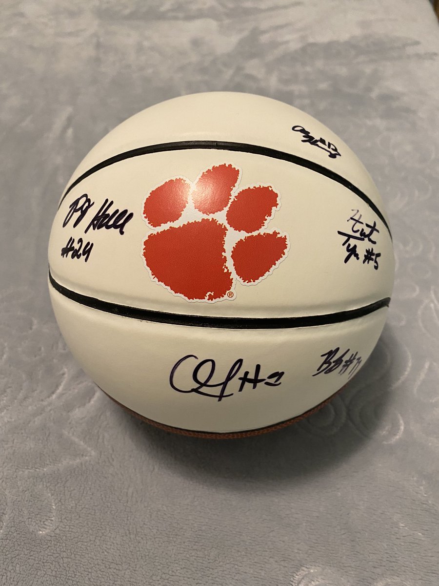 Won this awesome signed ball from @thepawio! Thanks Pj, Brevin, Alex, Chase & Hunter!! Go Tigers🧡💜